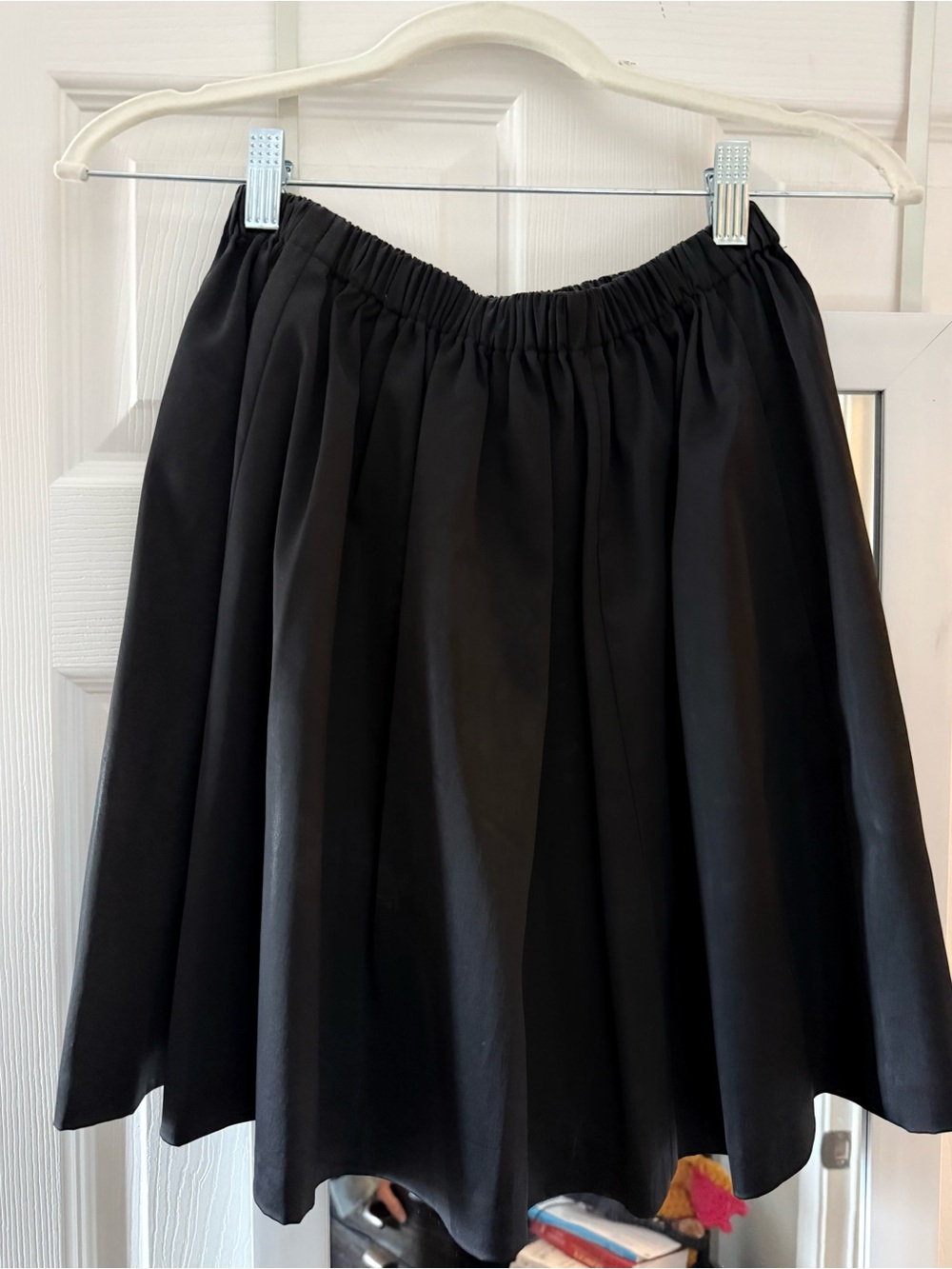 Kate Spade Black Women's Full Flared Skirt - Classic Elastic Waist